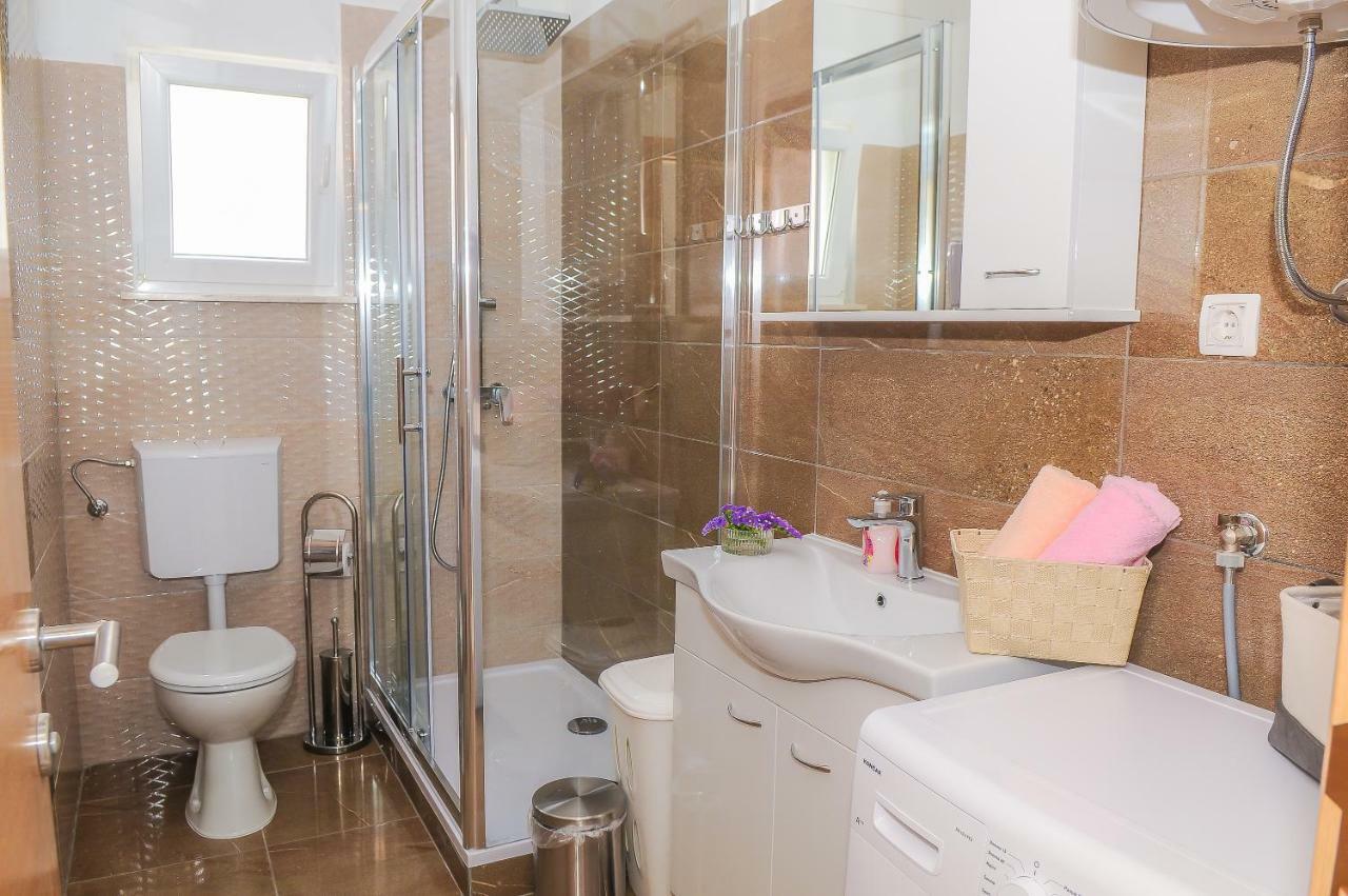 Apartment Petar Каштела Экстерьер фото